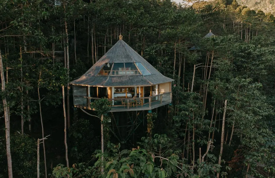 Munduk Heaven Luxury Villas-1